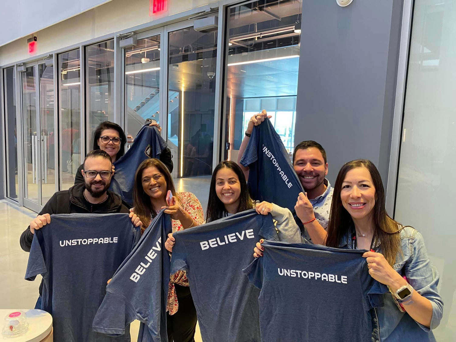 event live onsite screen printing promotional t-shirt giveaways